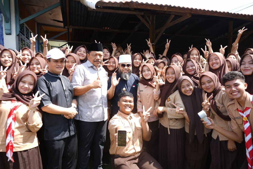 Helmi-Mian Komitmen Percepat Infrastruktur Desa, Ruas Ketahun–Napal Putih Jadi Agenda Utama