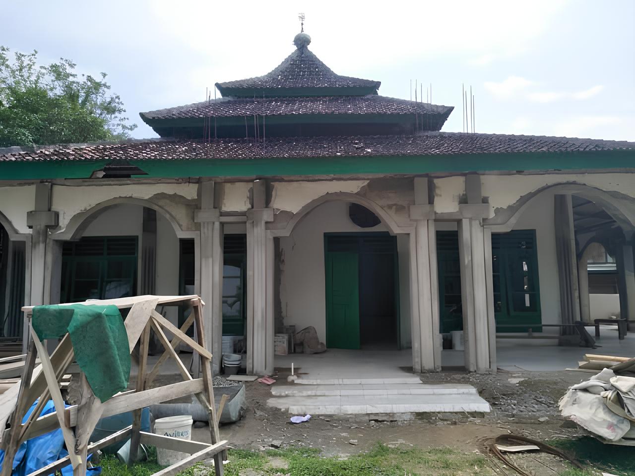 Pemkot Bengkulu Renovasi 37 Masjid di Kota Bengkulu 