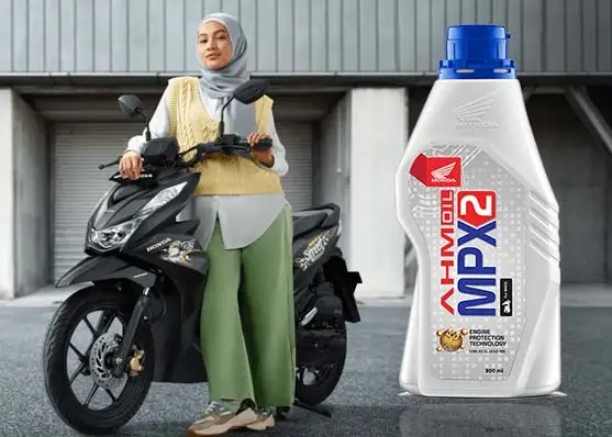 AHM OIL MPX?2: Pelumas Andal untuk Mesin Motor Matic Honda