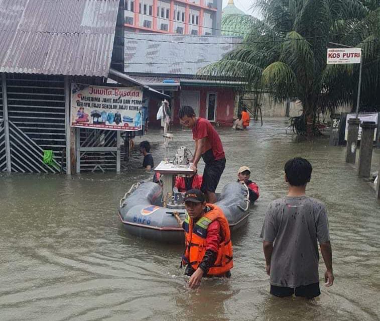 Sejumlah Titik Lokasi di Kota Bengkulu Terendam Banjir, Pemerintah Turun Tangan