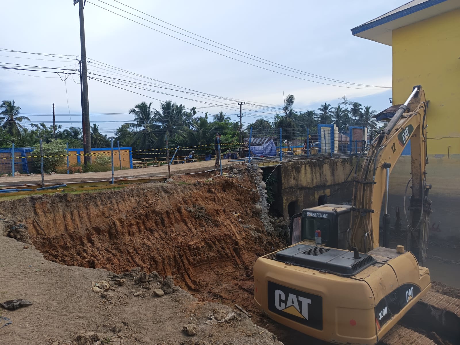 PERHATIAN! Jalan Tanjung Jaya-Sukamerindu Ditutup 5 Bulan untuk Proyek Banjir, Ini Jalur Alternatifnya
