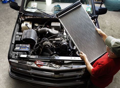 Mengapa Radiator Mobil Harus Dikuras? Begini Alasan dan Cara Menguras Radiator Mobil dengan Benar