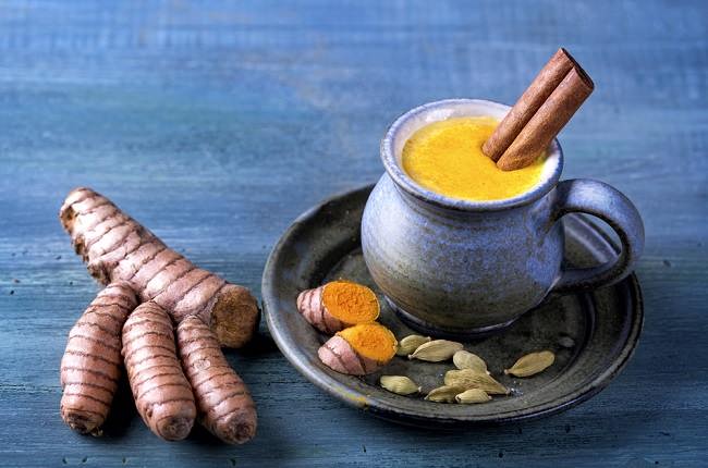 Golden Milk: Minuman Kekinian yang Mendukung Kesehatan Tubuh