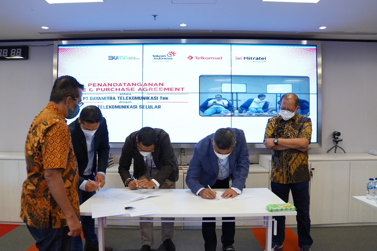 Telkomsel Alihkan Kepemilikan 16.050 Unit Menara Telekomunikasi kepada  Mitratel