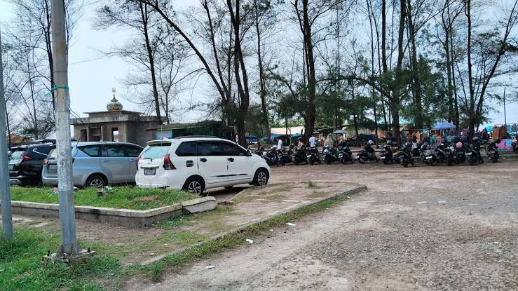 Pemkot Bengkulu Tetapkan Tarif Resmi Parkir Wisata, Polisi Siap Tindak Pungli
