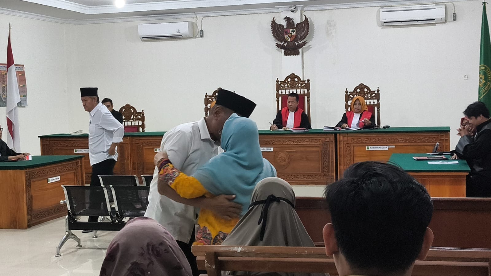 Terdakwa Kasus Korupsi Dana Bos SMPN 17 Minta Keringanan Hukuman, Ini Alasannya 