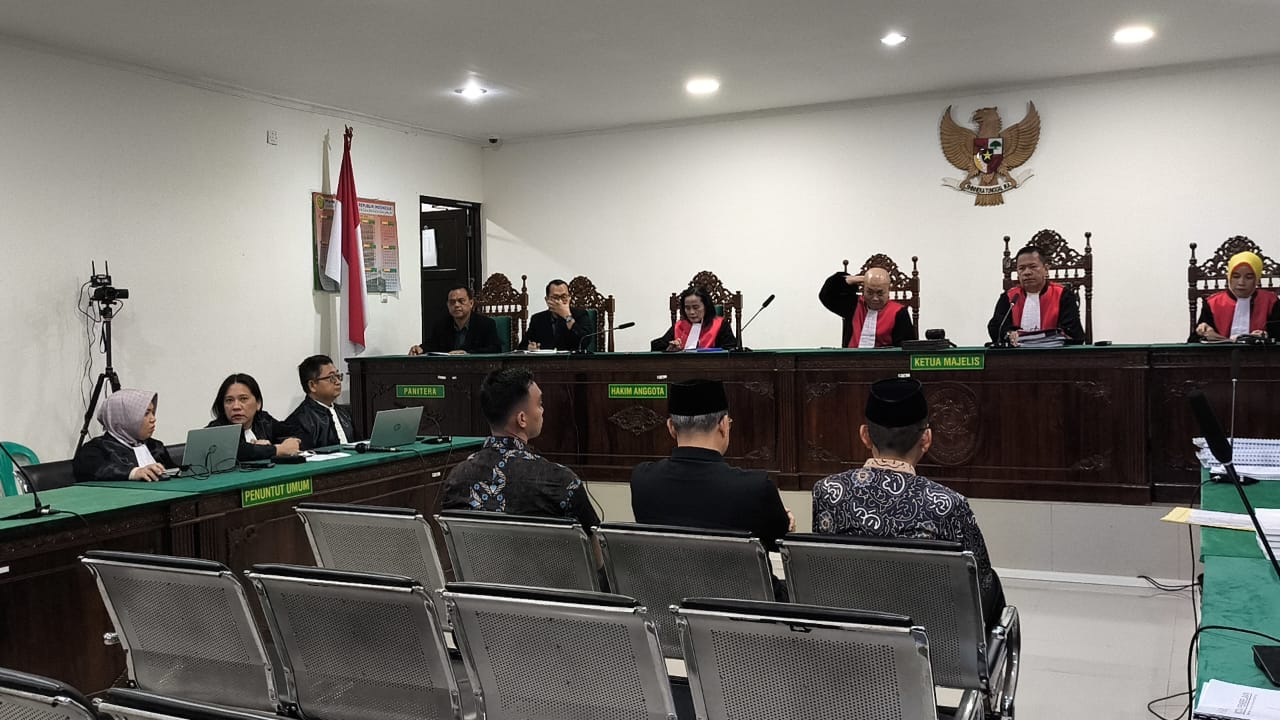Pledoi Rohidin Cs, Bantah Rugikan Negara dan Sebut Penangkapannya Bermuatan Politik