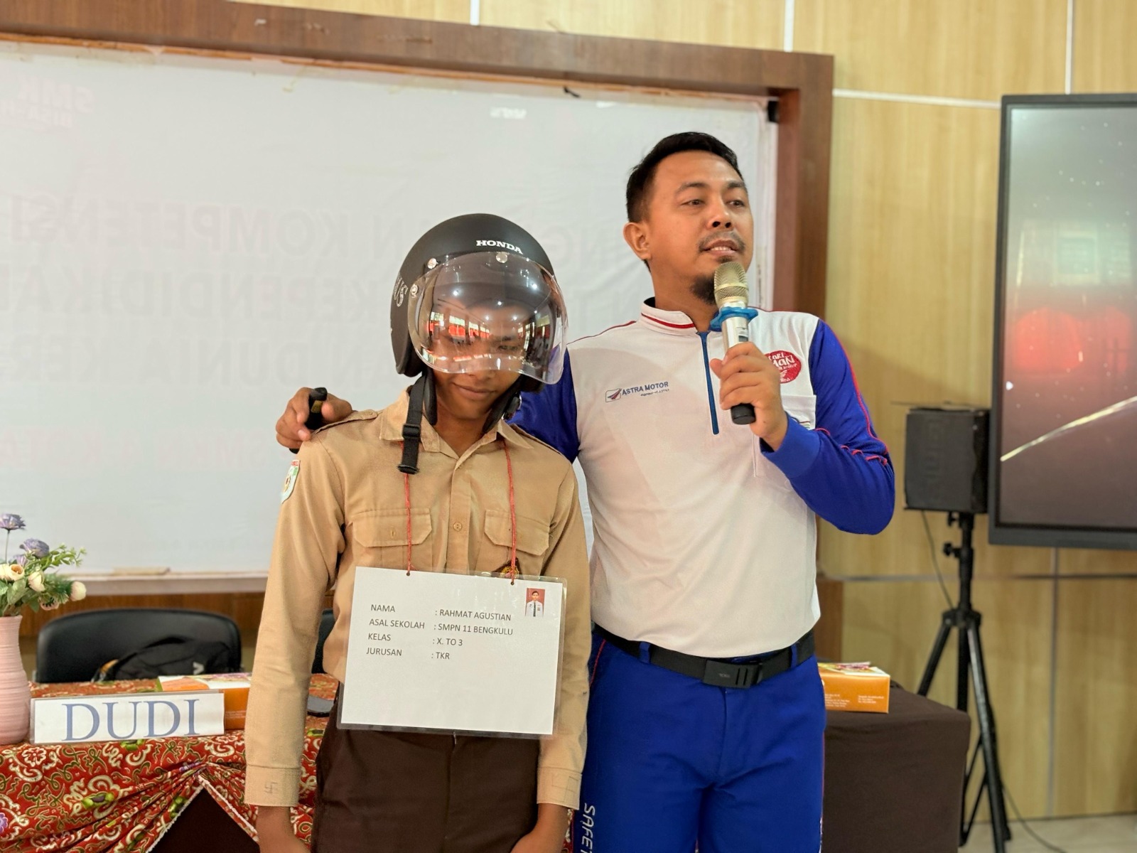 Astra Motor Bengkulu dan Polresta Gelar Edukasi Keselamatan Berkendara di SMKN 4 Kota Bengkulu