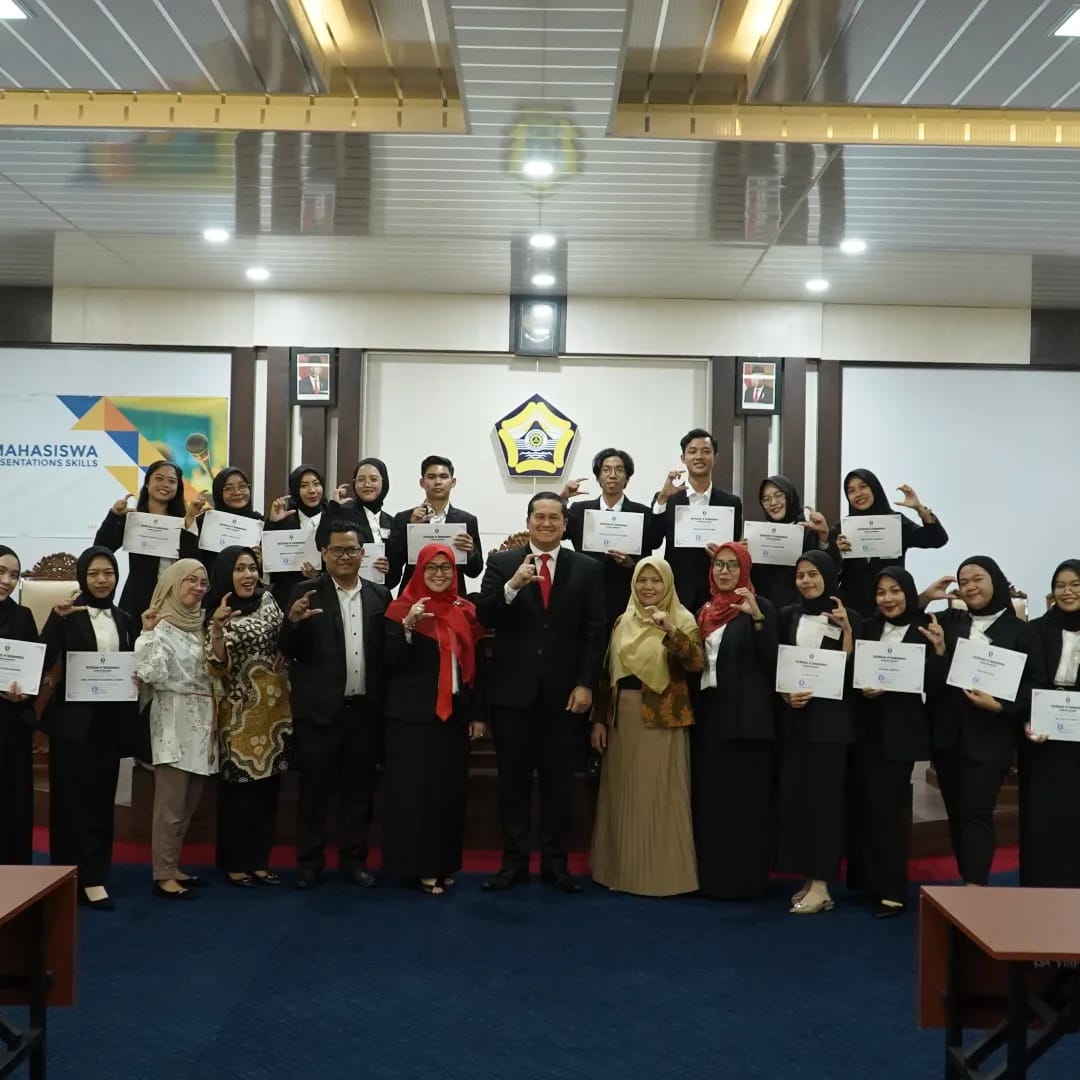 Tampil Percaya Diri, 17 Mahasiswa Unib Lulus Uji Kompetensi Public Speaking  IPSA Bengkulu 