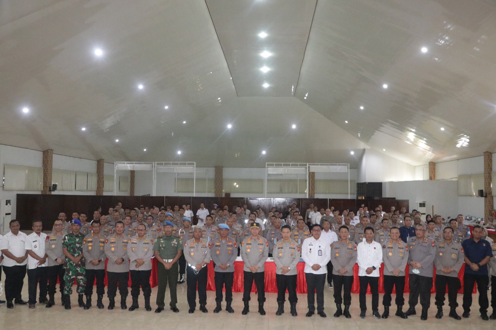 Tekan Pelanggaran Anggota, Polres Bengkulu Selatan Terima Penghargaan dari Kapolda Bengkulu