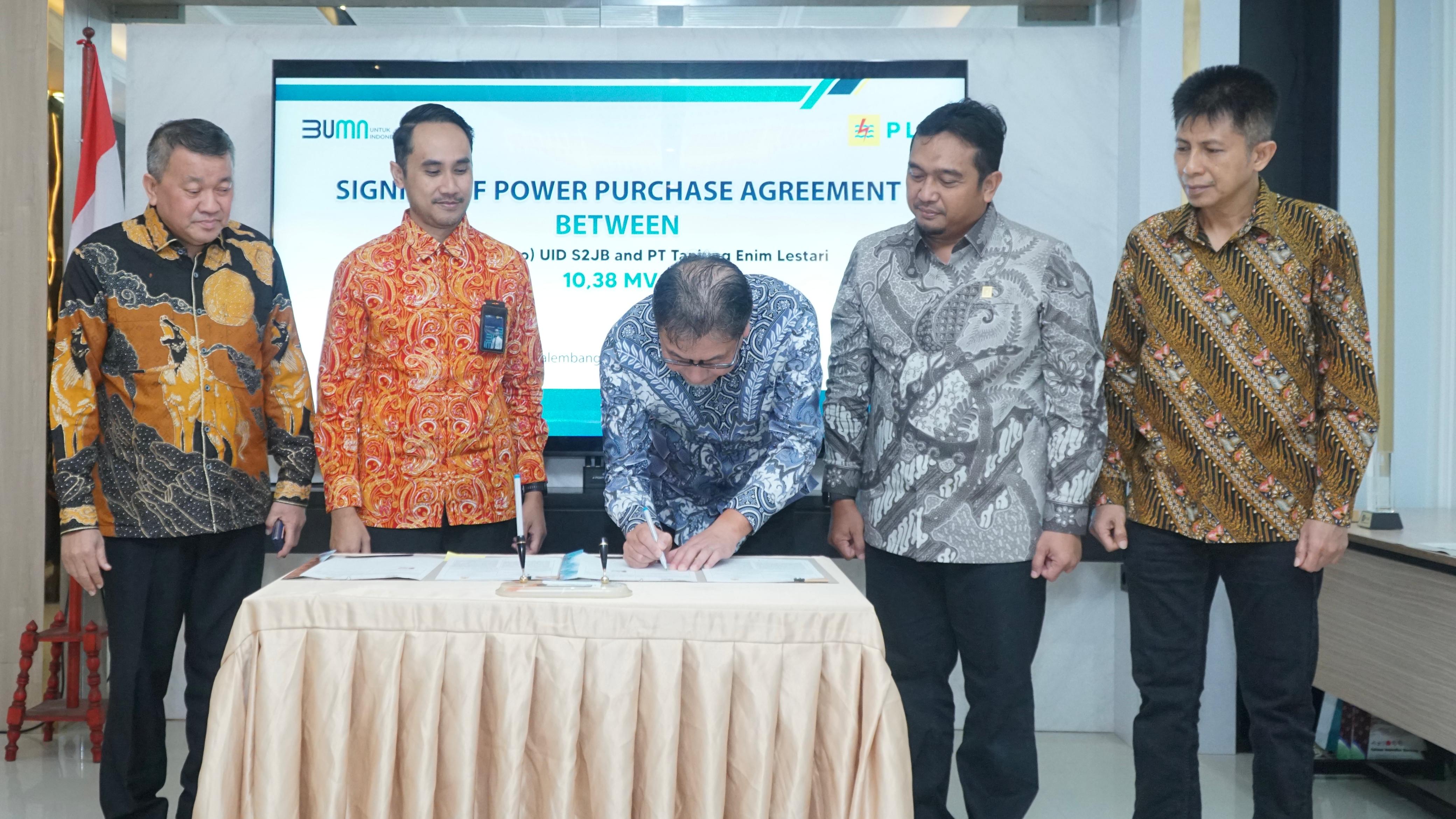 PLN dan PT Tanjungenim Lestari Pulp and Paper Sepakati Perjanjian Jual Beli Tenaga Listrik 10,38 MVA