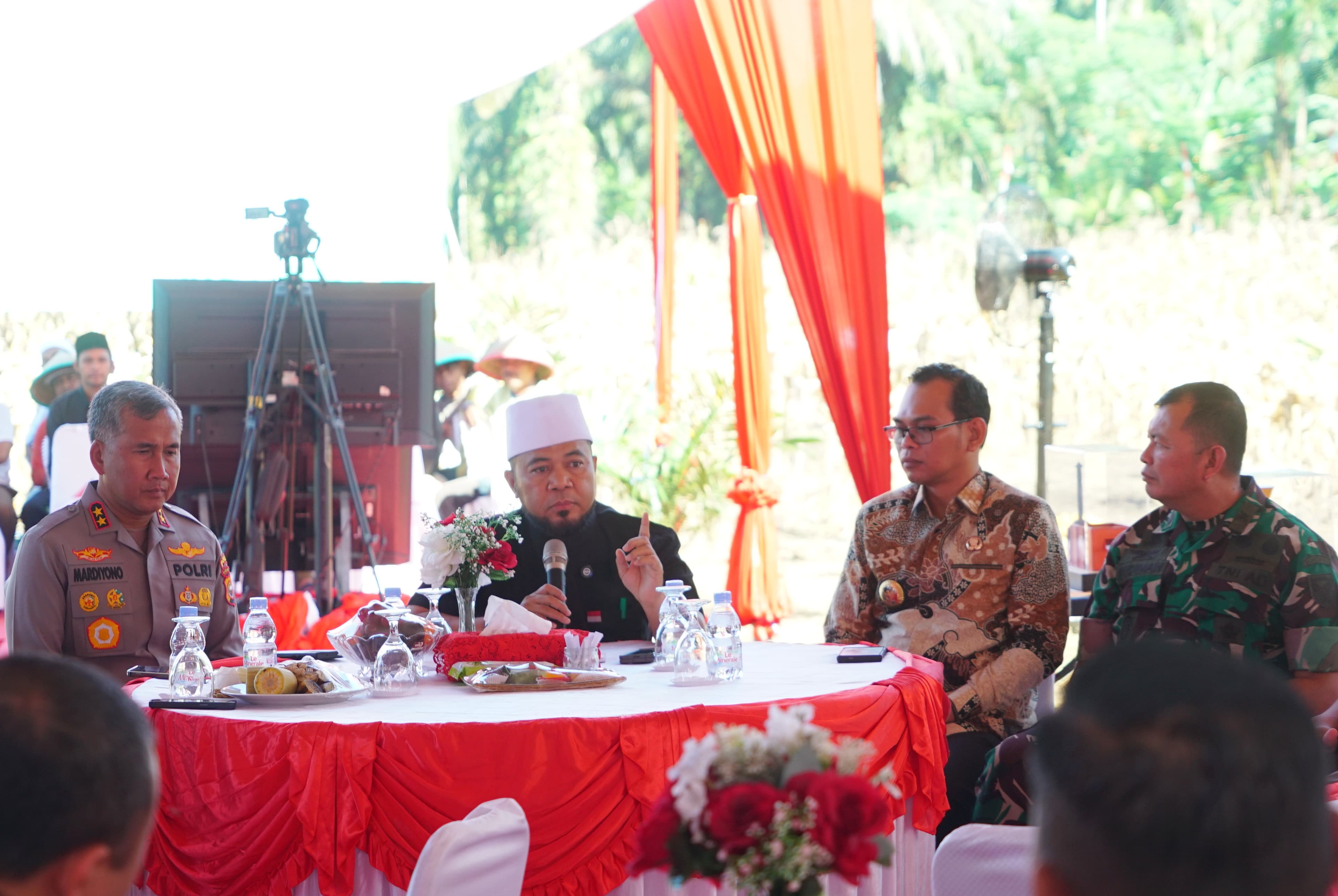 Gubernur Helmi Minta Lintas Sektoral Kolaborasi Bantu Rakyat
