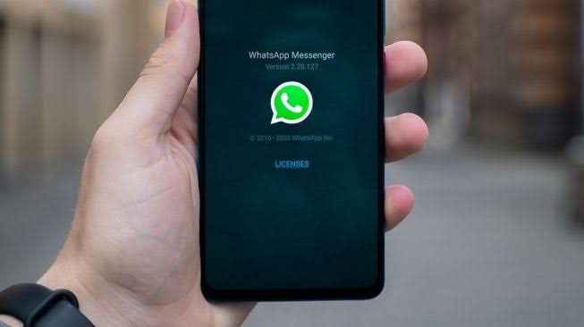 Simpel Tapi Berguna, Begini Cara Menghapus Foto Dan Video di Grup WhatsApp 