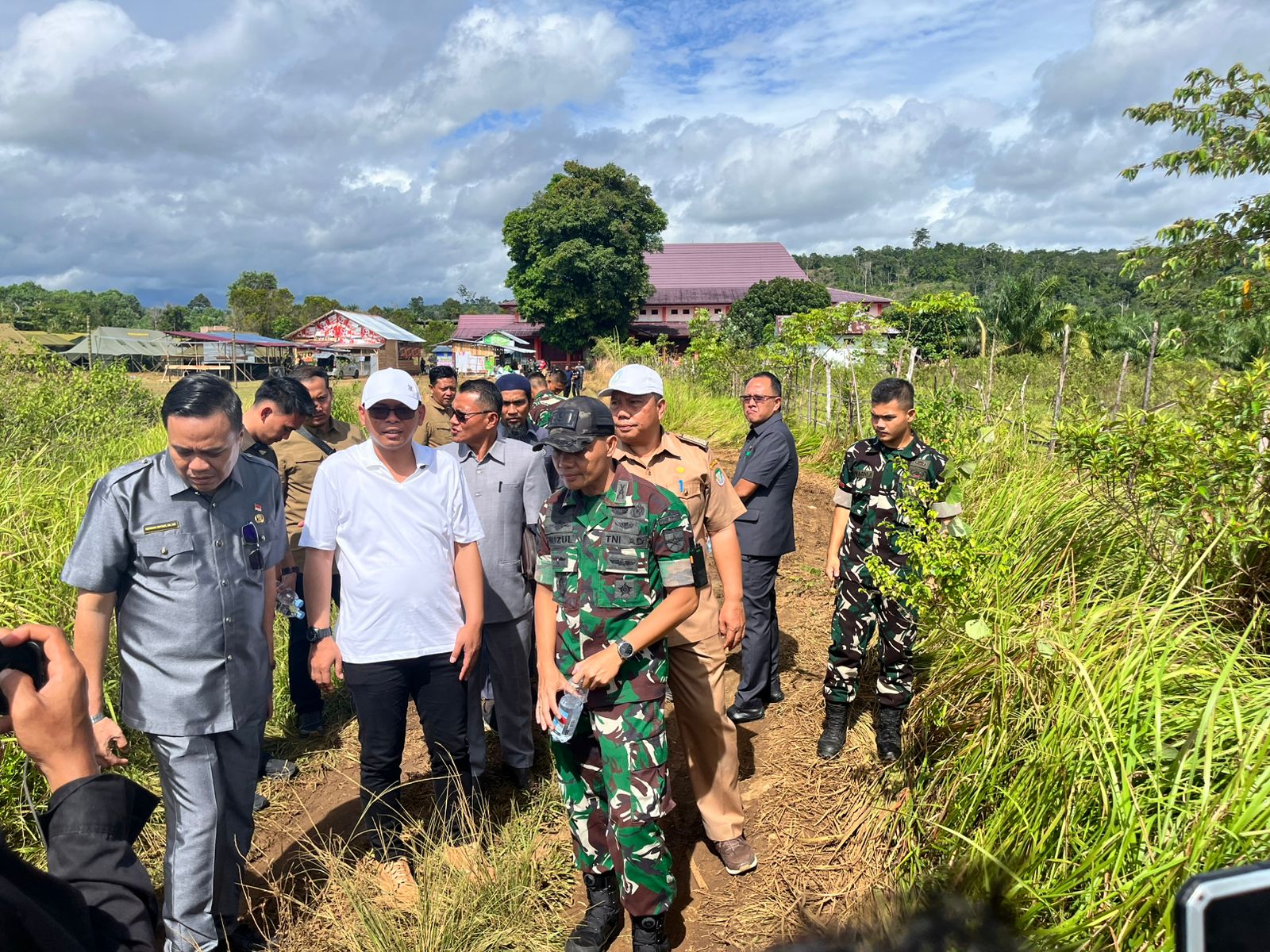 Ketahanan Pangan Seluma: 650 Prajurit Yonif TP Garap 20 Hektar Lahan 'Tidur'