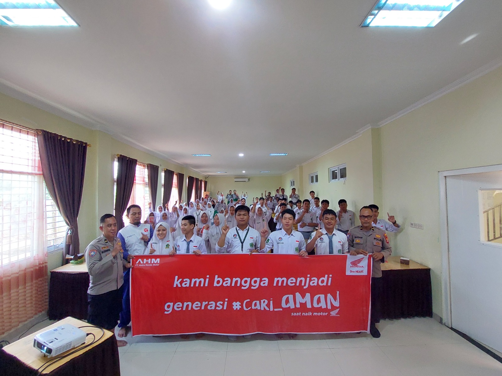 Bangga Menjadi Generasi #Cari_Aman, Astra Motor Bengkulu Gelar Edukasi Safety Riding di MAN 2 Kota Bengkulu