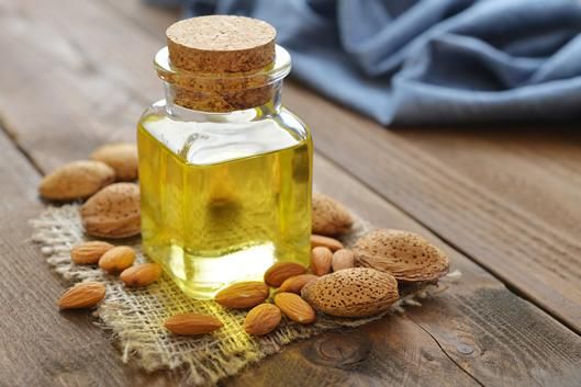 Kenali 10 Manfaat Minyak Almond Untuk Kulit Wajah yang Sayang Dilewatkan 