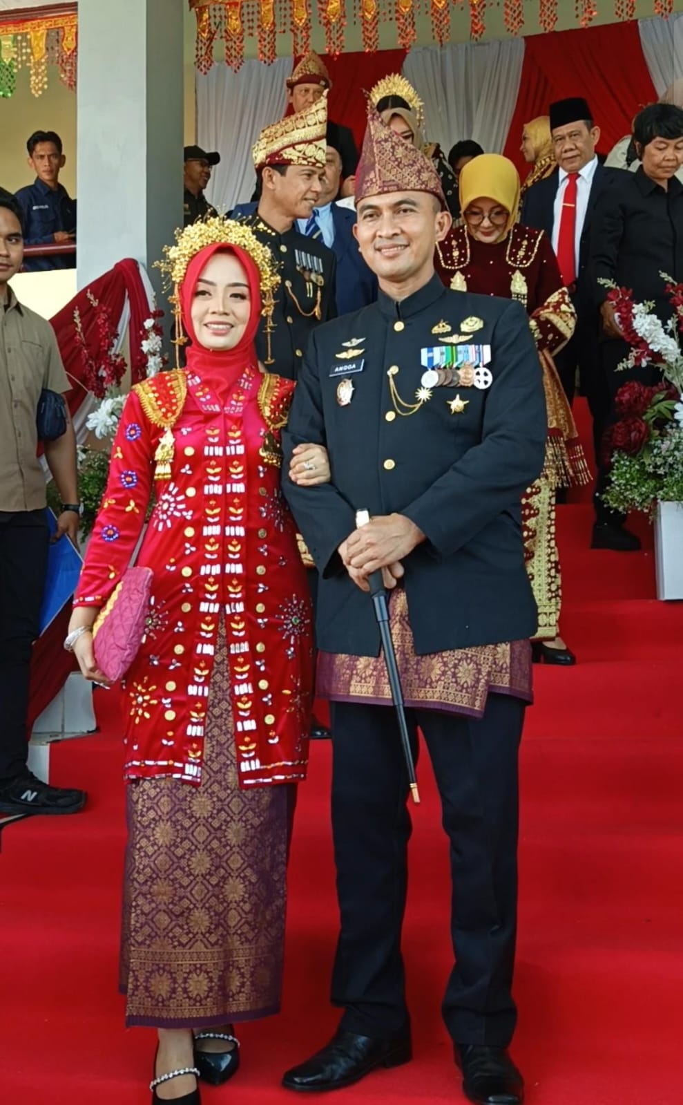 Dandim 0408/BS Bersama Istri Ikuti Rangkaian HUT Kaur ke-23 
