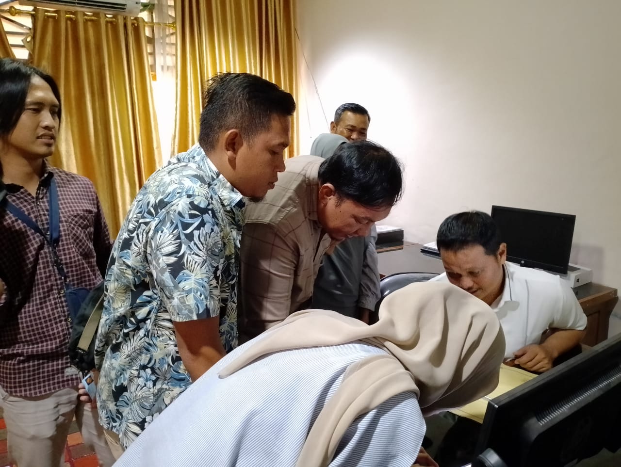 Dukcapil Terapkan Perubahan e-KTP  ke Digital, Wartawan Bengkulu Jadi Percontohan