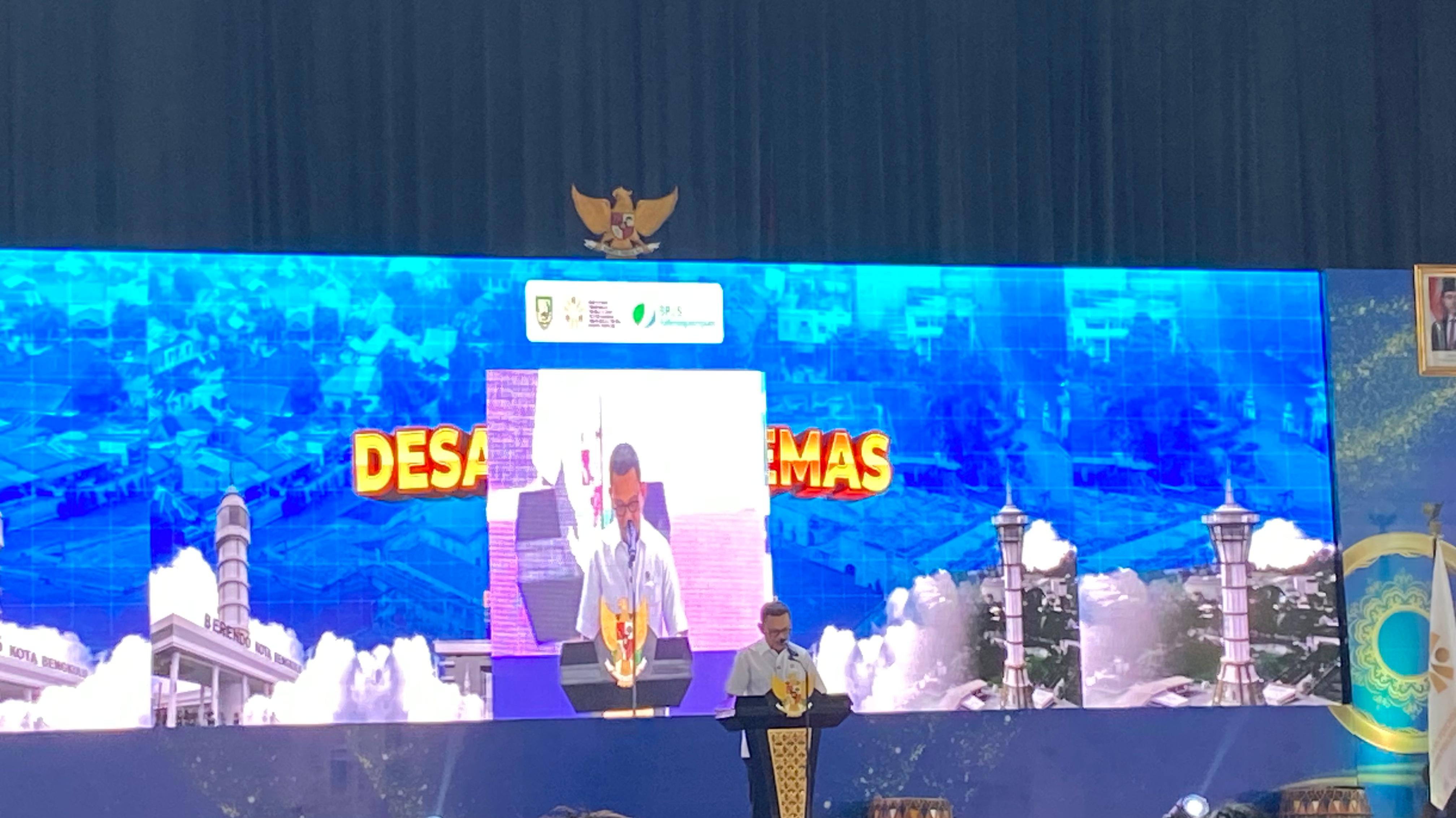 Menteri PPMI Sebut Bekerja ke Luar Negeri Jadi Solusi Sulitnya Cari Kerja Dalam Negeri