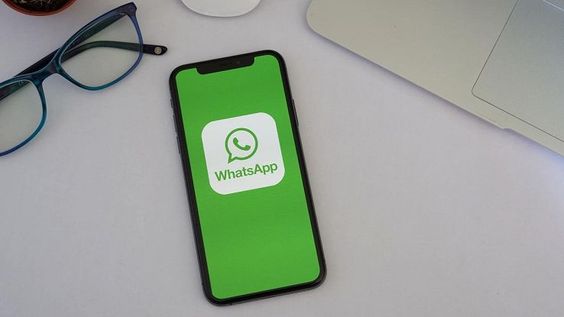 Sering Diabaikan! Waspada Ini Ciri-Ciri WhatsApp Sedang Diretas