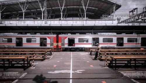  Stasiun Angker di Indonesia yang Paling Horor, Sering Terlihat Penampakan!