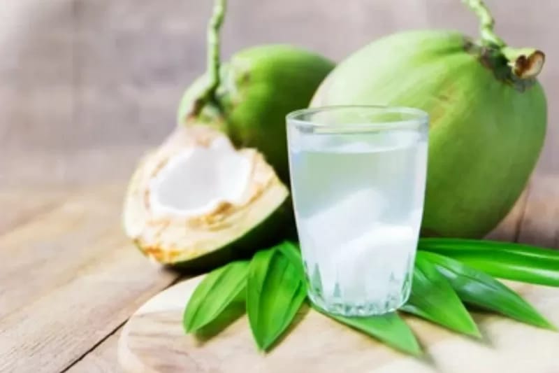 Tips Terlihat 15 Tahun Lebih Muda Diusia 50 Tahun dengan Minuman Mengandung Kolagen Alami