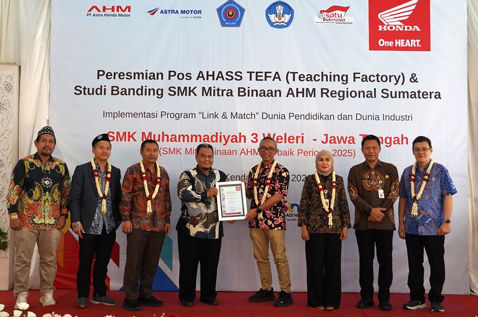 Resmikan Pos AHASS TEFA, AHM Jembatani Siswa Masuki Dunia Industri