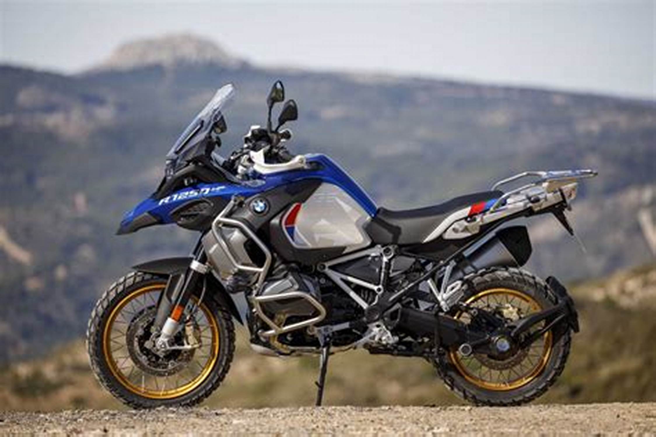 Dilengkapi Mesin Boxer Canggih, Motor BMW R 1250 GS Bikin Nyaman Touring 