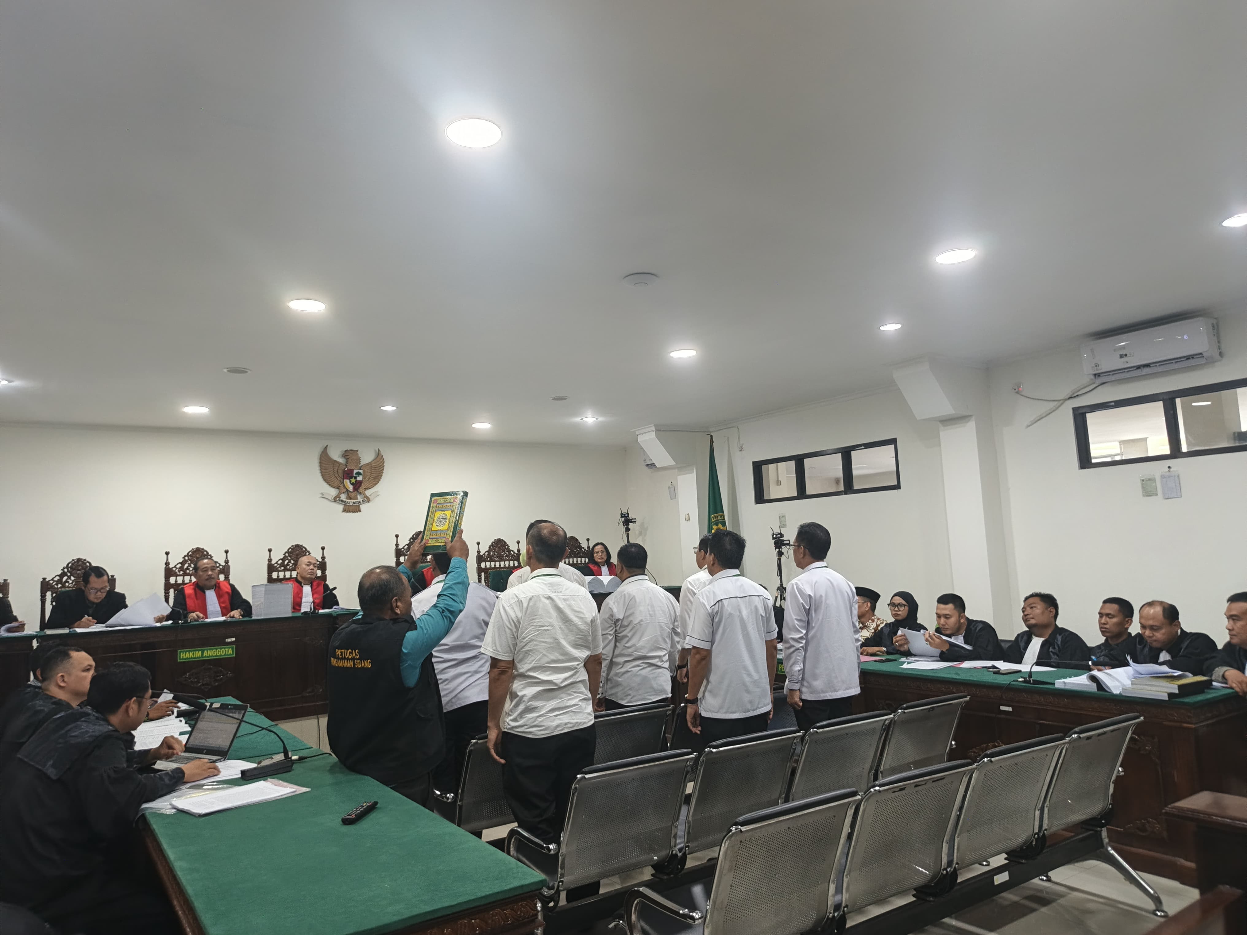 Kadis Hingga Asisten Jadi Saksi Disidang Rohidin, Akui Setor Uang Untuk Pertahana
