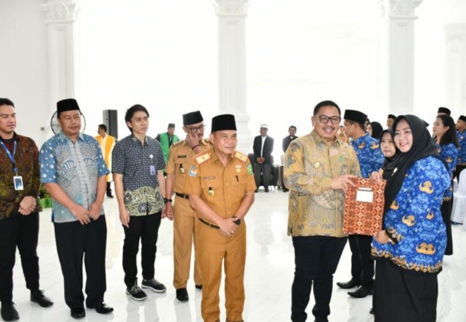 Ratusan PPPK Fungsional Pemkot Bengkulu Dilantik, Pj Walikota Ingatkan Ini