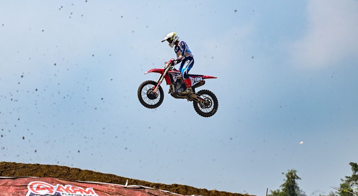 Crosser Astra Honda Kembali Melesat Bawa CRF Raih ‘Back To Back’ Podium di Kejurnas Motocross
