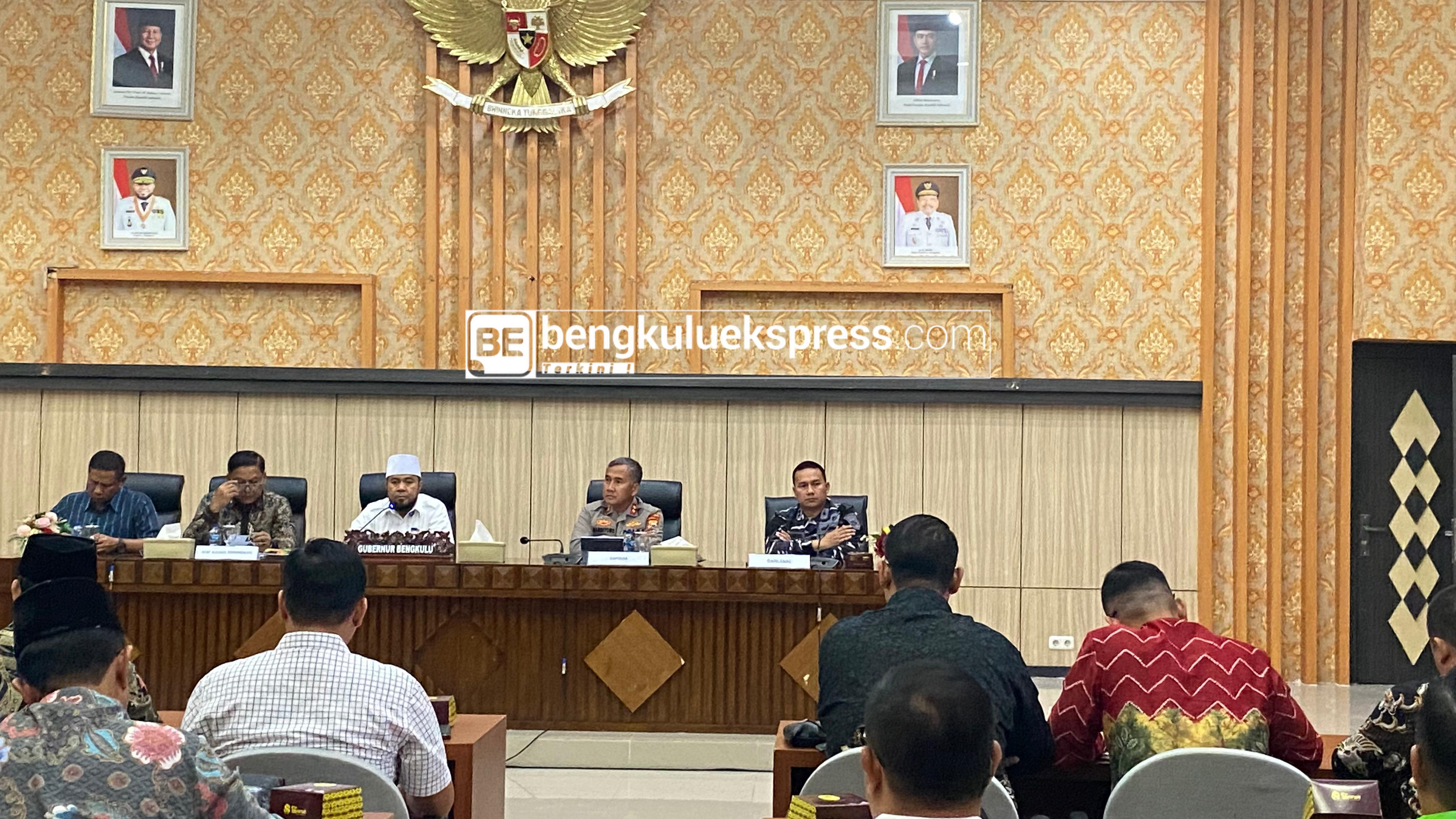 Alur Pelabuhan Pulau Baai Bisa Dilalui Akhir Juni, Bantuan Kapal dari KKP Segera Tiba