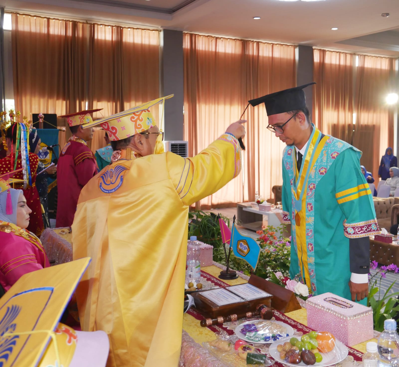 345 Mahasiswa Universitas Dehasen di Wisuda, Lulusan Terbaik Raih IPK Sempurna 4,00