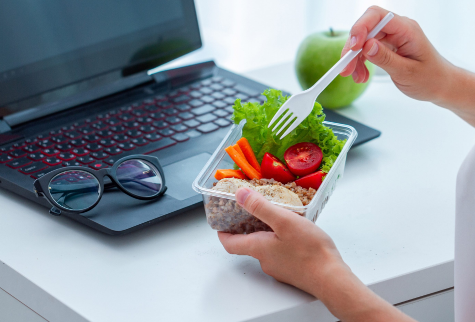 Cara Mengatur Pola Makan Sehat dalam Aktifitas yang Sibuk