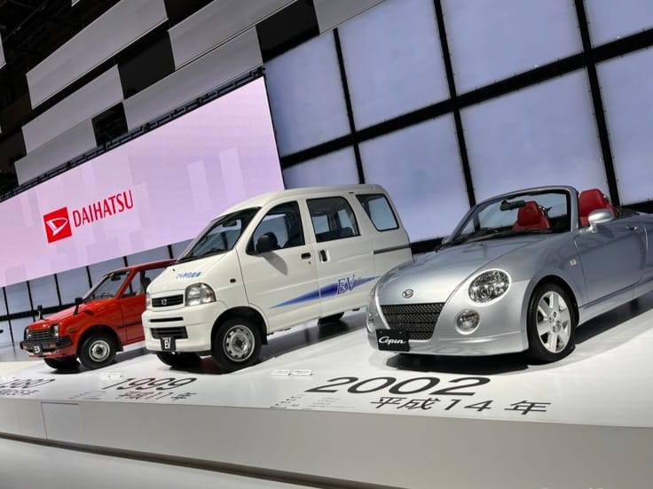 Daihatsu Pamerkan Mobil Klasik Hingga Mobil Konsep Di JMS 2023