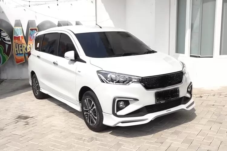 MPV Sekelas Toyota Innova Zenix Harga Daihatsu Ayla, Mobil Ini Bisa Menjadi Pilihan