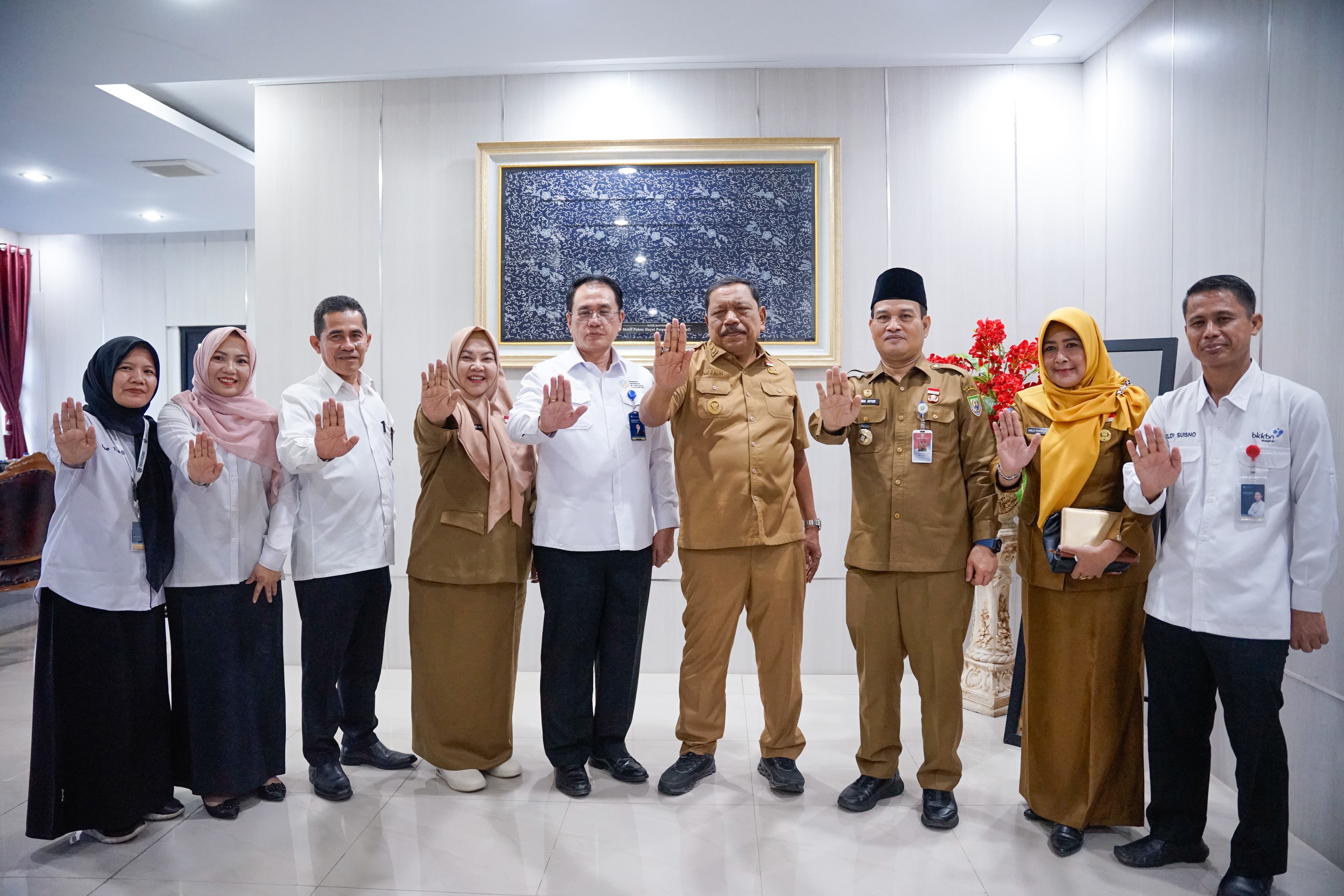 Bengkulu Bentuk Sentra Komando, Data Stunting dan Kemiskinan Akan Terintegrasi  