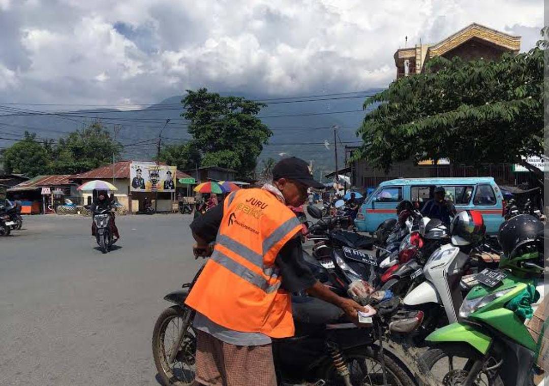 Mayoritas Jukir di Kota Bengkulu Tak Berikan Karcis Parkir, Bahkan Tak Pegang Karcis Saat Bertugas