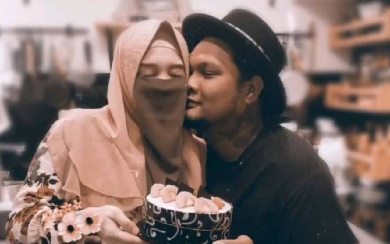 Virgoun Resmi Gugat Cerai Inara Rusli di Pengadilan Agama!