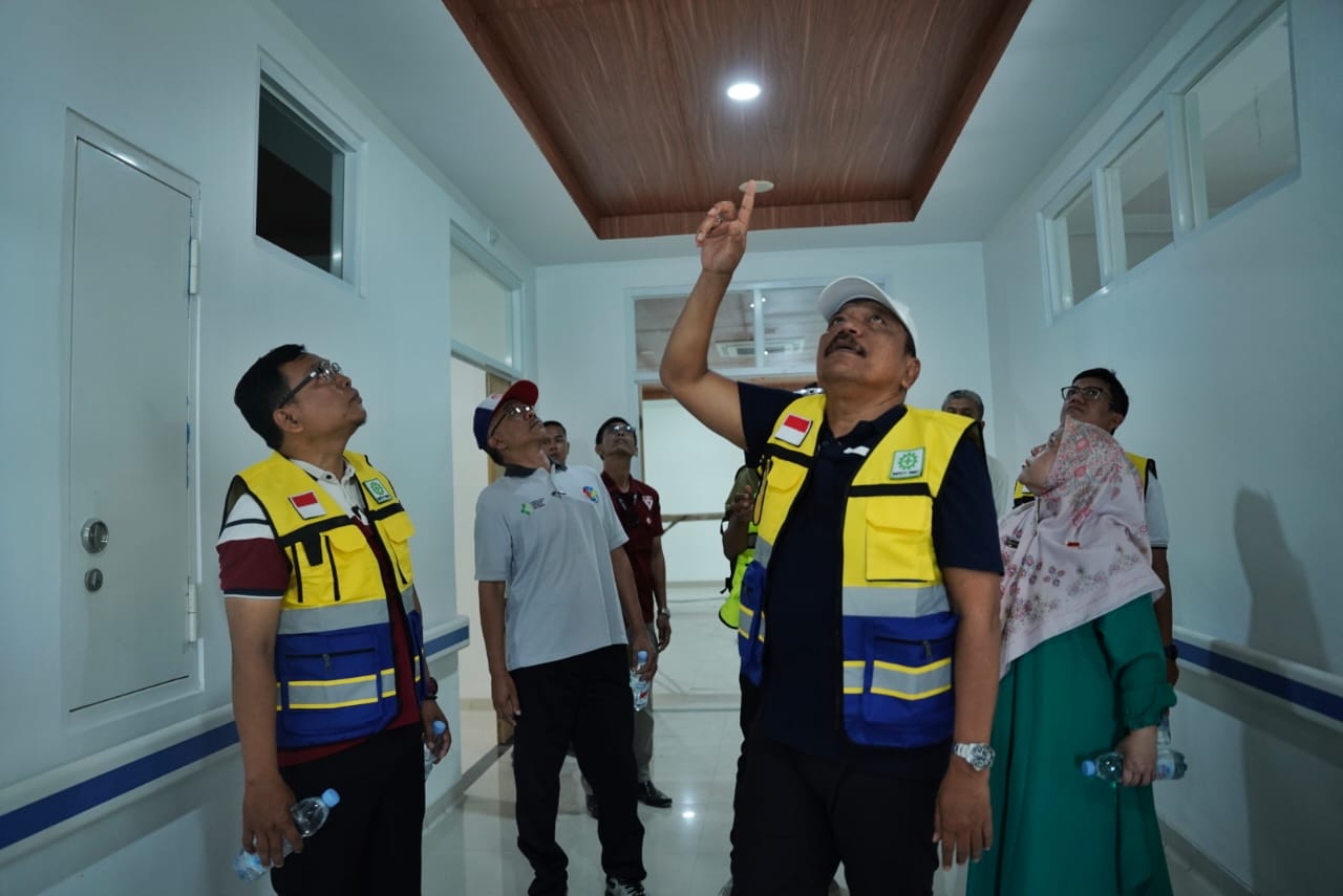 Wagub Mian Tinjau Perbaikan di RSUD M Yunus, Target Awal 2026 Berfungsi 
