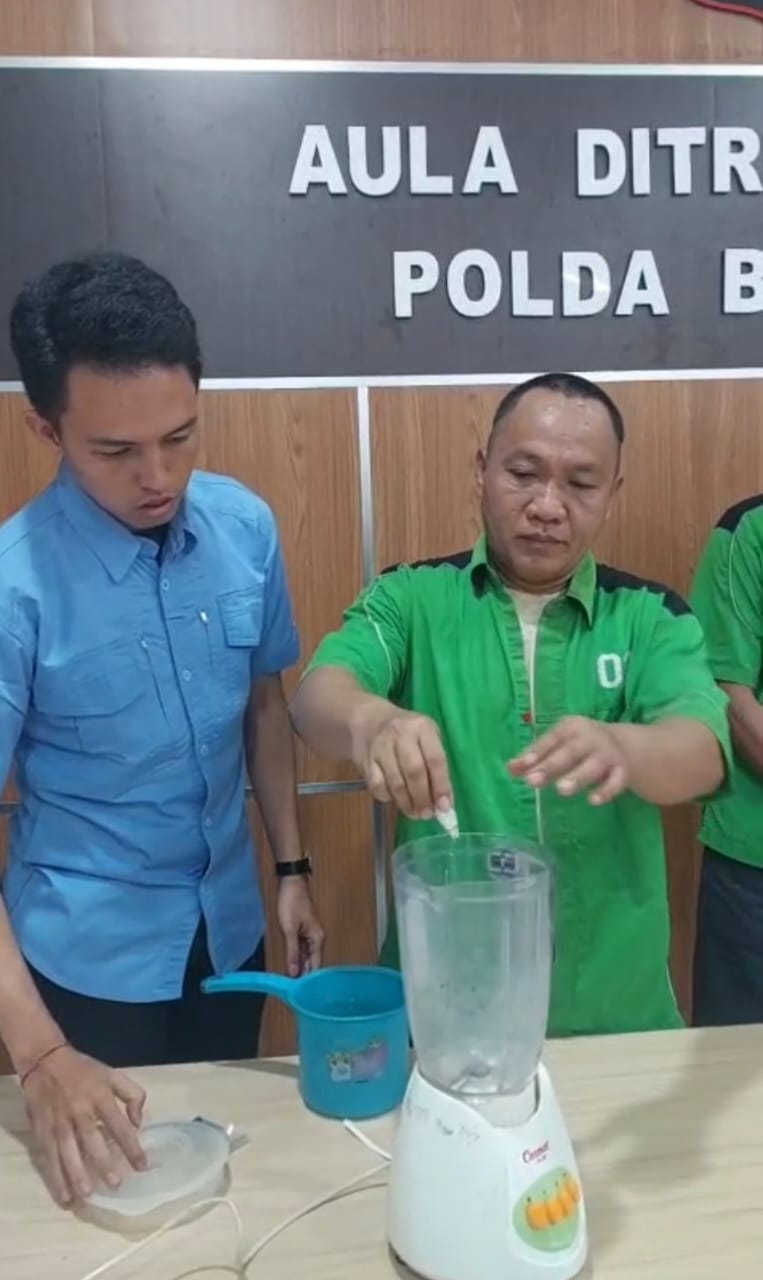 Disaksikan BPOM dan Kejati, Barang Bukti Sabu dari Tiga Tersangka Dimusnahkan di Polda Bengkulu