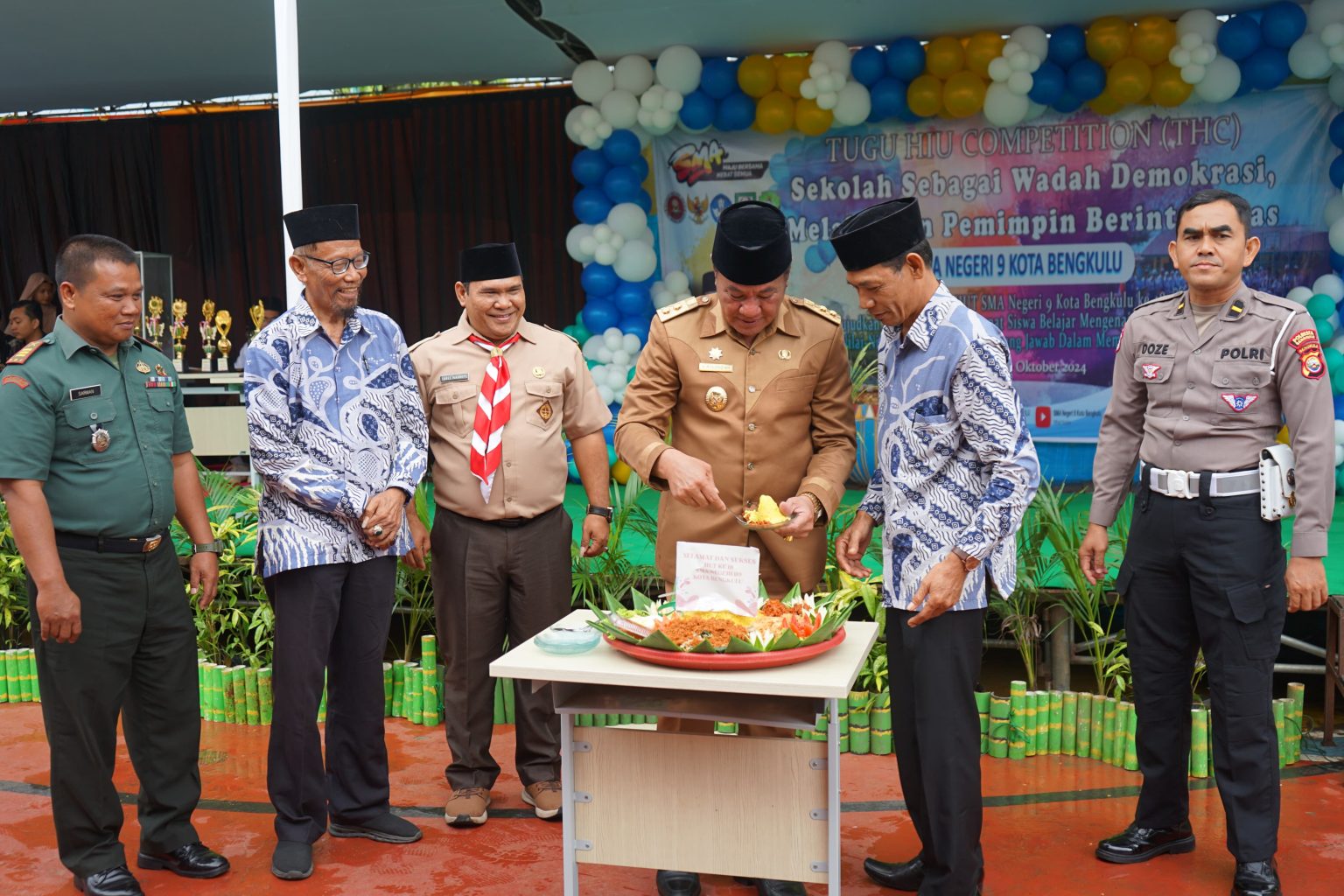 Plt Gubernur Rosjonsyah Hadiri HUT ke-18 SMKN 9 Kota Bengkulu 