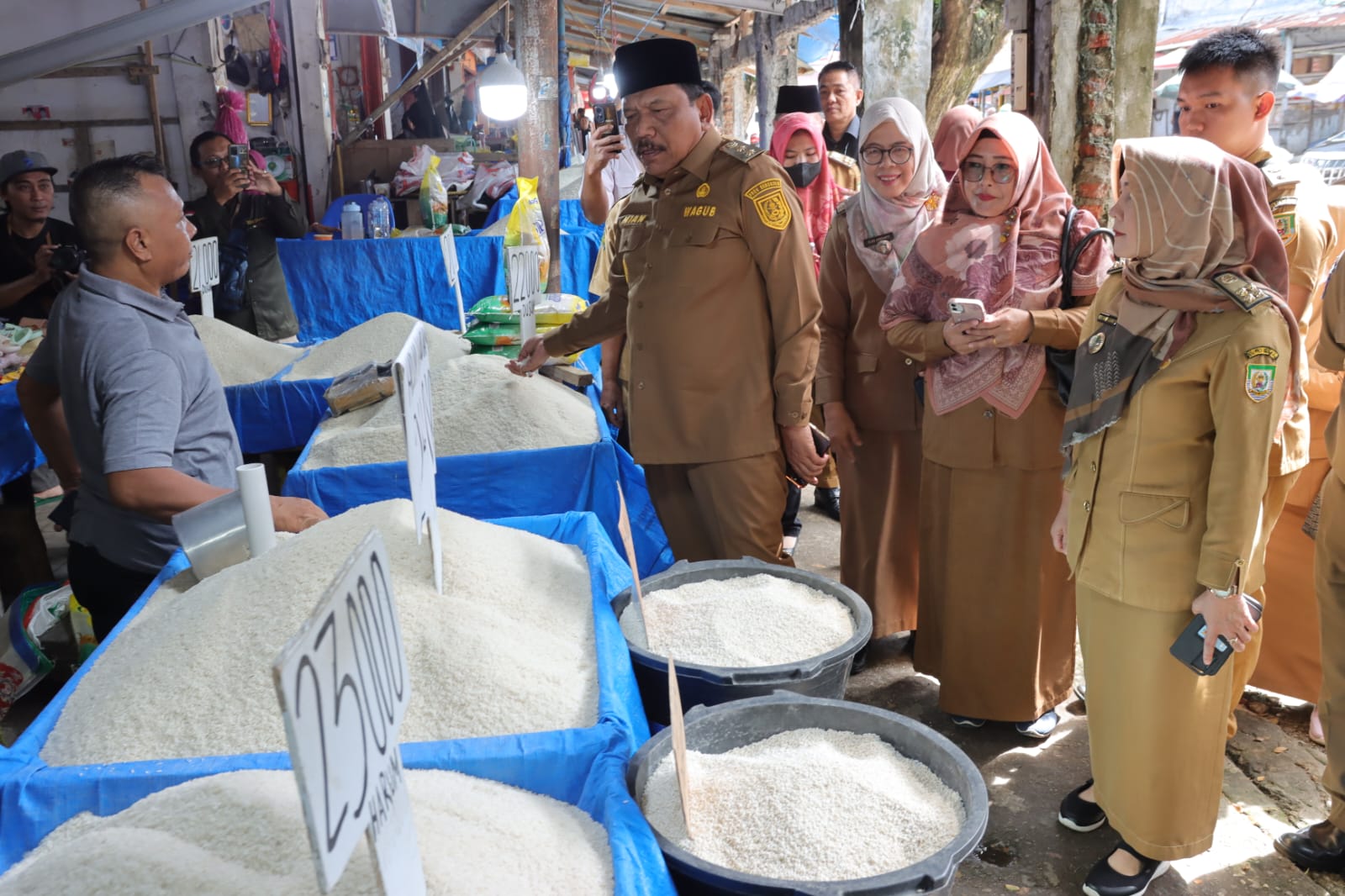 Wagub Mian Kaget Liat Pasar Panorama, Auning Bagus Tapi Sepi Pedagang 