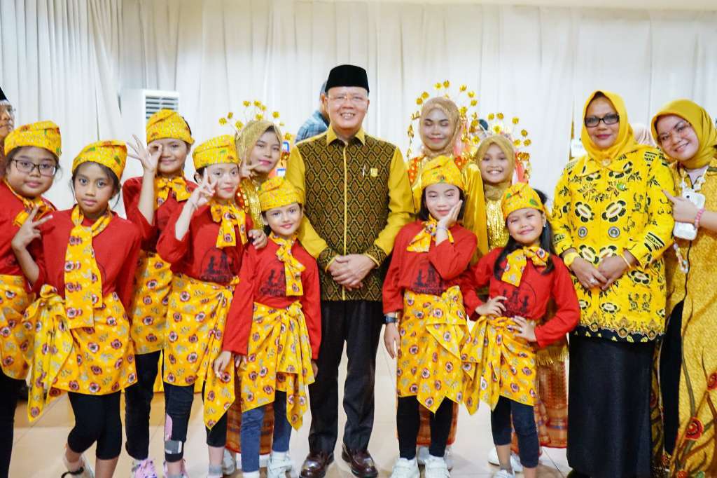 Gubernur Rohidin Ajak Masyarakat Bengkulu Lestarikan Warisan Budaya Daerah Bengkulu 