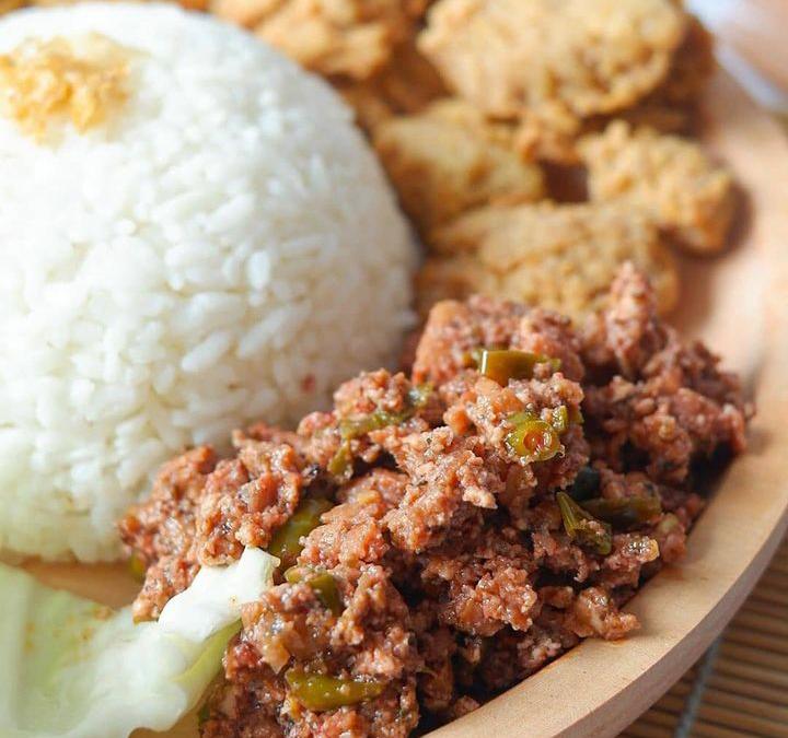 10 Rekomendasi Wisata Kuliner Khas Kalimantan Timur 