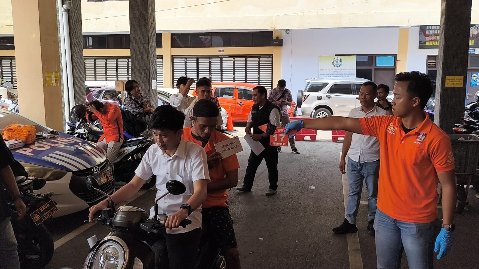 Polresta Bengkulu Gelar Reka Ulang Kasus Pembunuhan di Pasar Minggu Kota Bengkulu, Pelaku Peragakan 16 Adegan