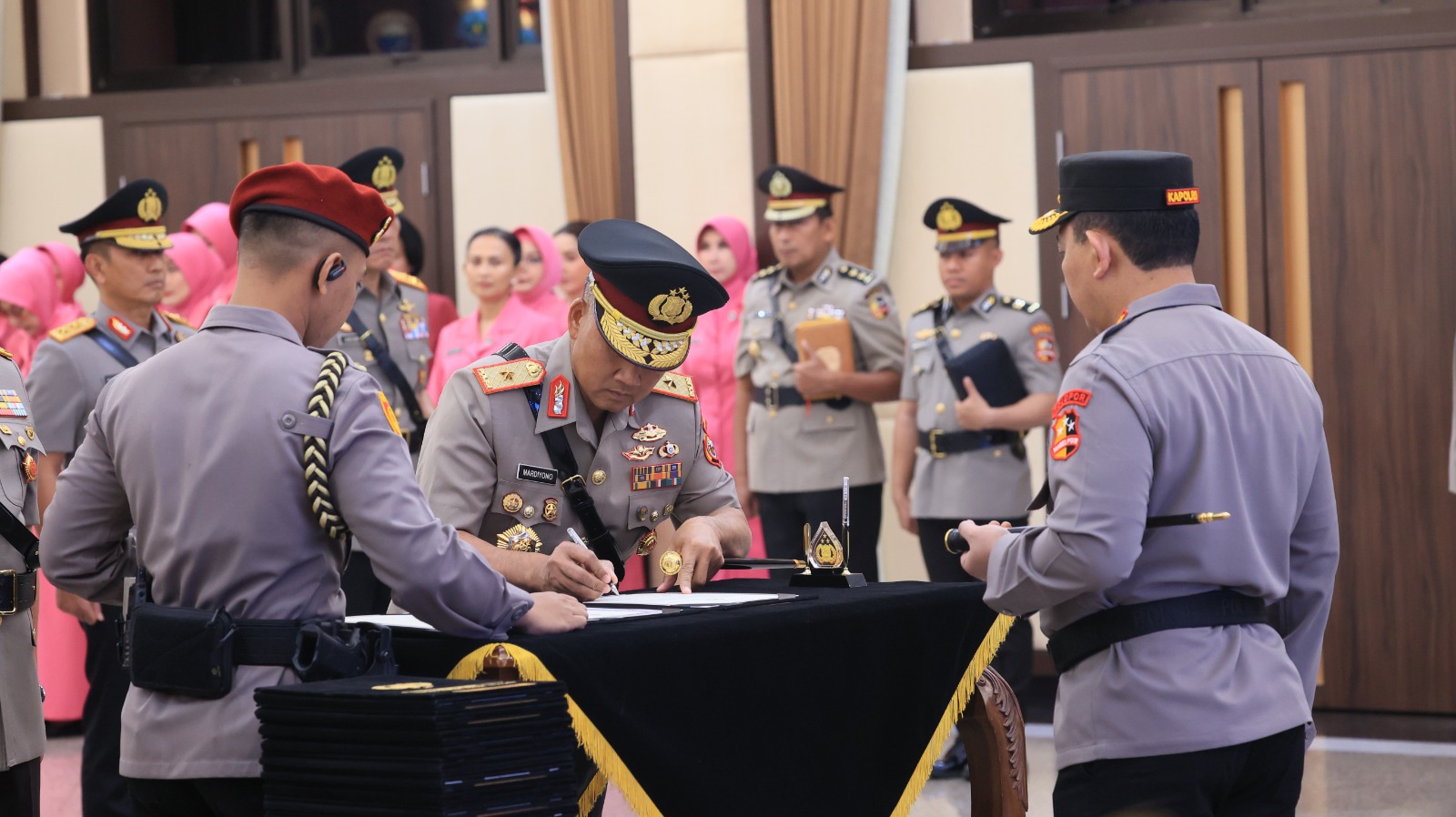 Kapolri Lantik Brigjen Pol Mardiyono sebagai Kapolda Bengkulu