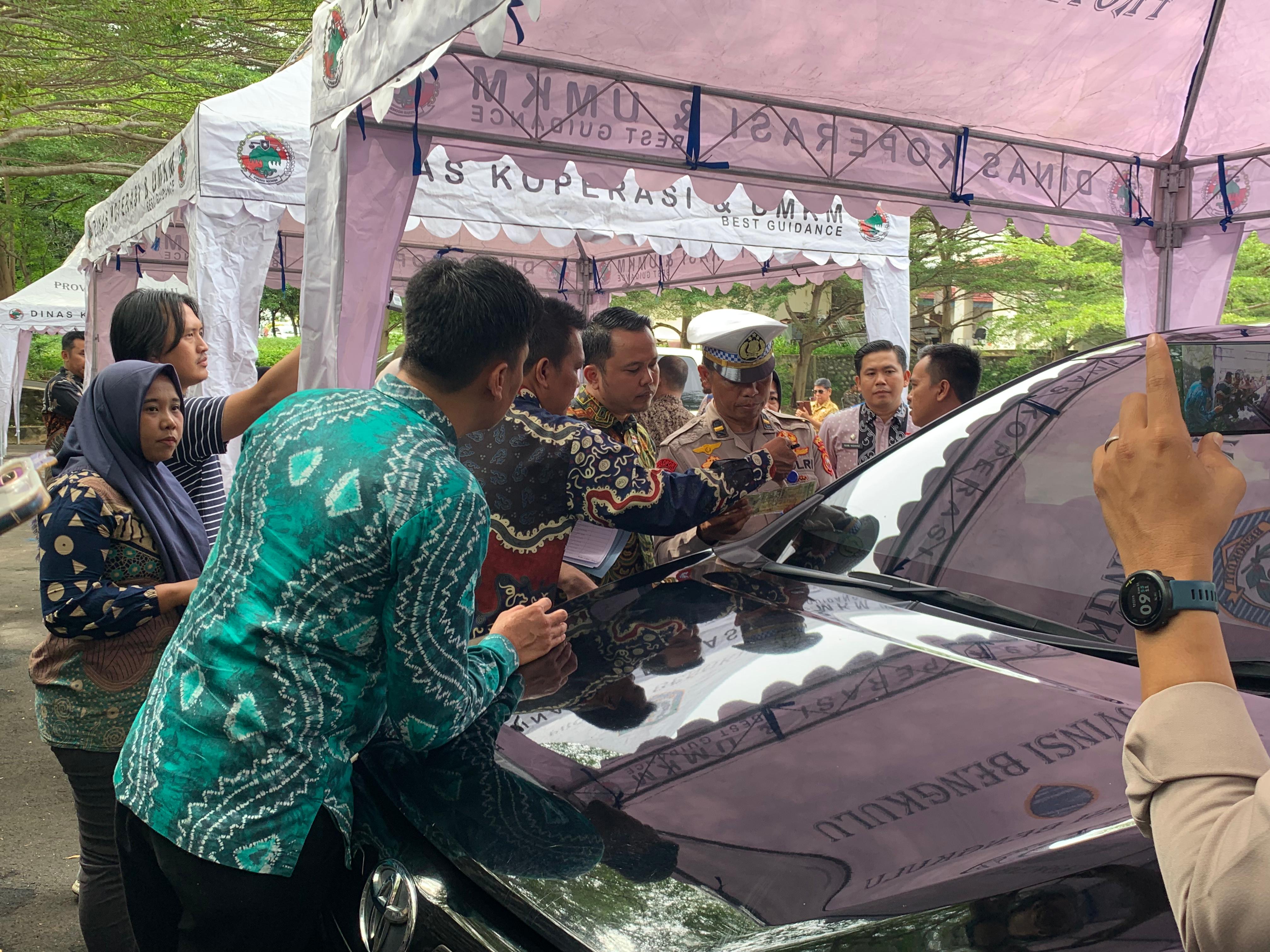 Pemprov Bengkulu Tertibkan Kendaraan Dinas yang Menunggak Pajak 