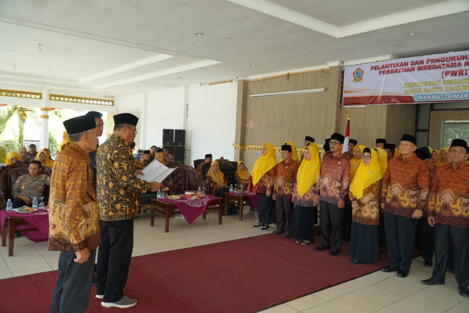 Sekda Lantik Pengurus PWRI Bengkulu Selatan 2025–2030