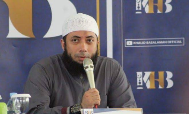 Hukum Merayakan Tahun Baru Islam, Berikut Penjelasan Ustadz Khalid Basalamah